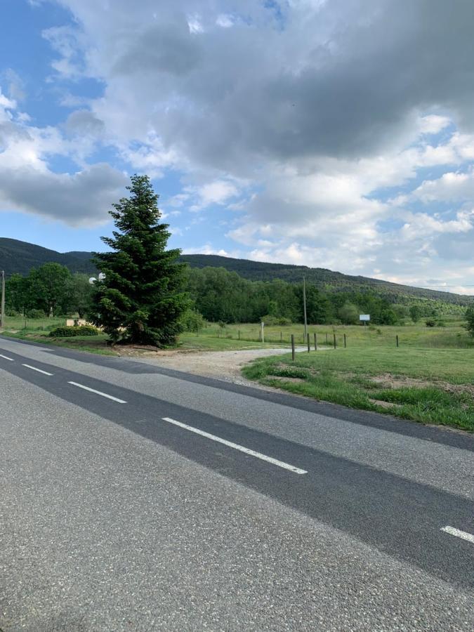 شقة Val De Llous I 40 Sainte-Léocadie المظهر الخارجي الصورة